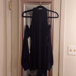 Killstar Kassandra coldshoulder top